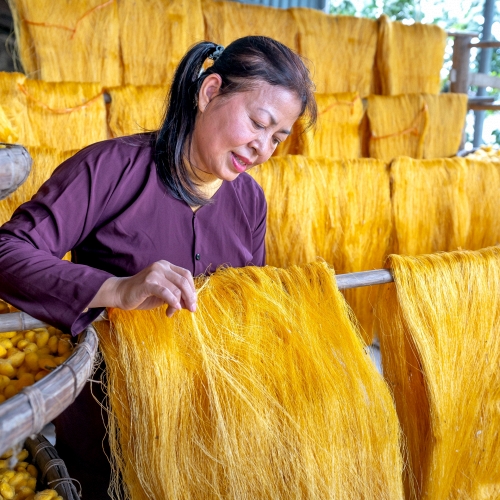 Ba lĩnh vực đông lao động nữ chỉ thu hút chưa tới 1%  vốn FDI