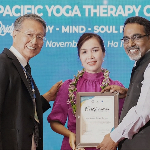 Hành trình truyền cảm hứng cho giới trẻ của cô giáo đào tạo MC, huấn luyện viên Yoga