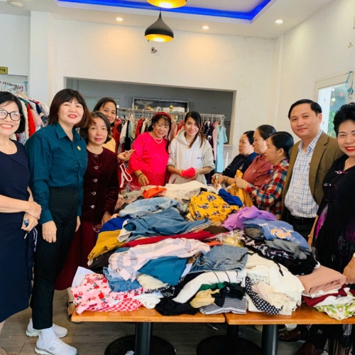 Chương trình “Cùng mặc đẹp – Cùng sống xanh” - Sự đồng hành ý nghĩa của Chi hội Nữ trí thức tỉnh Khánh Hòa