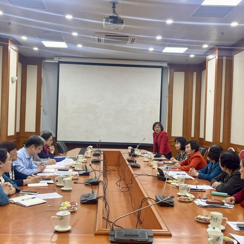 Phát huy trí tuệ nữ trí thức trong đổi mới khoa học và công nghệ