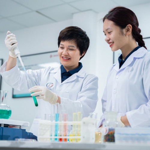 Khoa học – công nghệ trong thời kỳ mới và vai trò của nữ trí thức