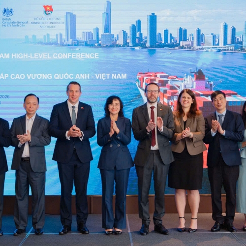 Hội nghị cấp cao Vương quốc Anh - Việt Nam về AI, công nghệ tài chính, thị trường hàng hóa phái sinh và logistics