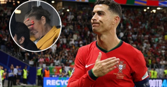 The most touching moment last night! Ronaldo’s mother burst into tears for her son the first time she went to the stadium to watch Euro 2024 1 Mẹ Ronaldo bật khóc nức nở vì con trai trong lần đầu đến sân xem Euro 2024