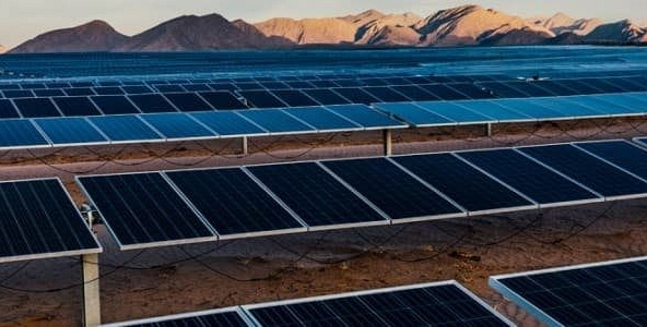 Total đầu tư gần 2,5 tỷ USD vào năng lượng mặt trời của Ấn Độ