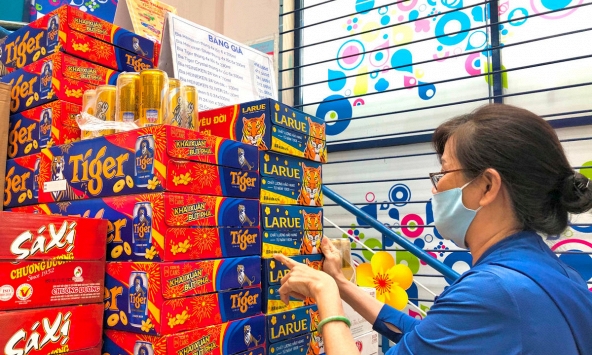 Gần đến Tết Nguyên đán, nhiều loại nước uống rục rịch tăng giá