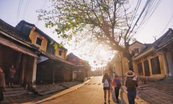 Hội An, Nha Trang có tia cực tím nguy cơ gây hại rất cao