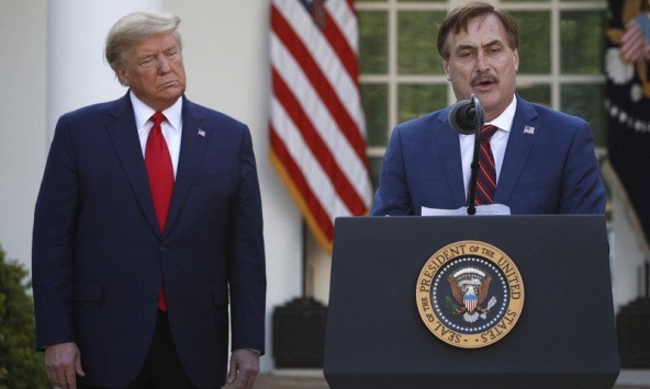 CEO của My Pillow, một người ủng hộ nhiệt tình cựu TT Trump bị Twitter khóa tài khoản vĩnh viễn 