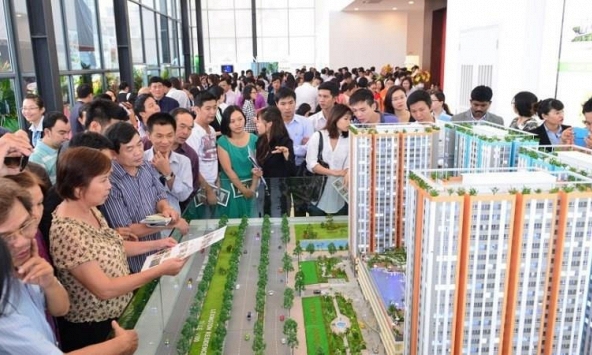 Chủ đầu tư ồ ạt tung khuyến mãi hút khách cuối năm, có nên mua nhà lúc này?