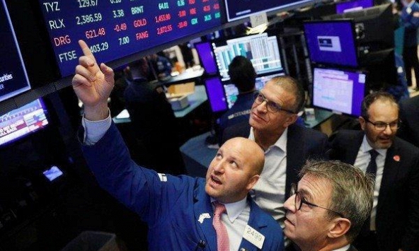 Chứng khoán Mỹ tăng sau báo cáo doanh thu của Microsoft