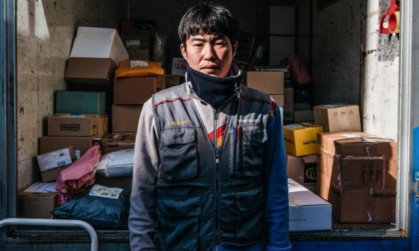 Những cái chết và một thực tế nghiệt ngã ẩn sau sự bùng nổ thương mại điện tử ở châu Á