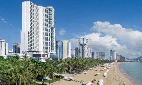 Vì sao gần 83.000 căn condotel chưa được cấp sổ hồng?