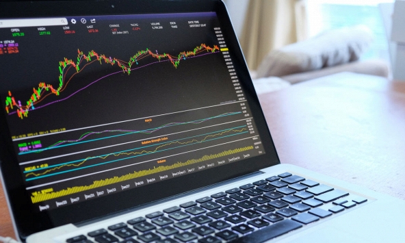 Góc nhìn kỹ thuật phiên giao dịch chứng khoán ngày 29/1: Nhiều khả năng VN-Index sẽ có thêm nhịp lao dốc