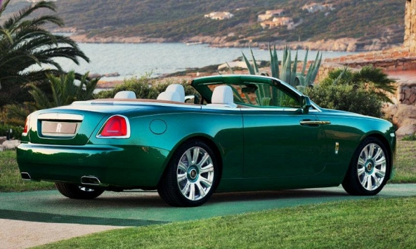Rolls-Royce 'chiếm sóng' top 10 siêu xe tốt nhất 2021