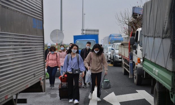 Nam Định cách ly người từ vùng dịch về ăn Tết