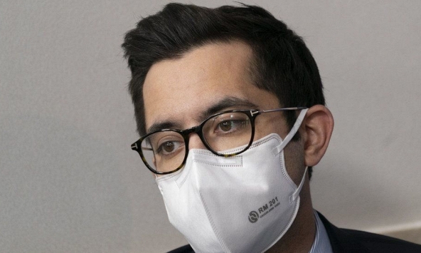 Trợ lý của Tổng thống Biden bị đình chỉ công tác vì đe dọa giết phóng viên