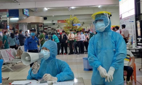 Chìa khoá then chốt cắt đứt chuỗi lây nhiễm ở sân bay Tân Sơn Nhất