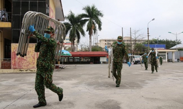 Bộ Y tế rút lực lượng ở TP.HCM về tăng chi viện cho Hải Dương