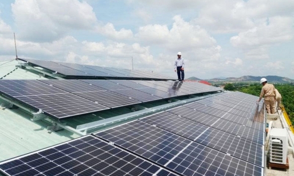 Thủ tướng yêu cầu không để phát triển ồ ạt điện mặt trời