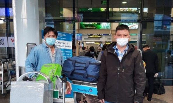 Bệnh viện Chợ Rẫy lên đường chi viện cho Hải Dương