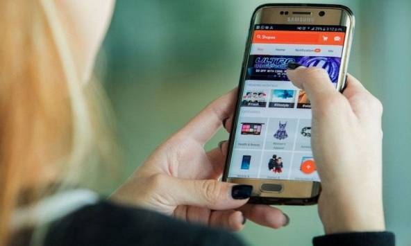 Lazada, Tokopedia 'đứng ngồi không yên' trước sự thành công của Shopee ở Đông Nam Á