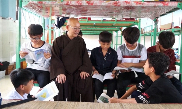 Về mái ấm Kim Chi, nơi có 200 đứa trẻ cơ nhỡ