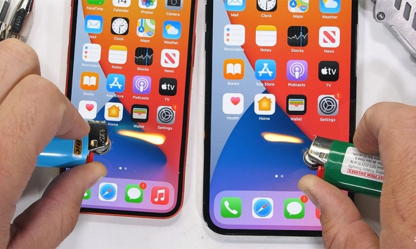 iPhone 12 Pro Max và 12 Mini xuất sắc vượt qua bài kiểm tra độ bền