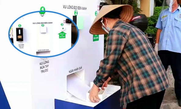 Máy “ATM” phát gạo - cơm trưa miễn phí cho người lao động nghèo