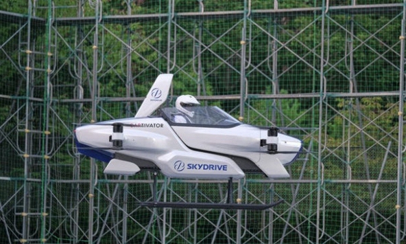 Nhật Bản thử nghiệm thành công ô tô bay