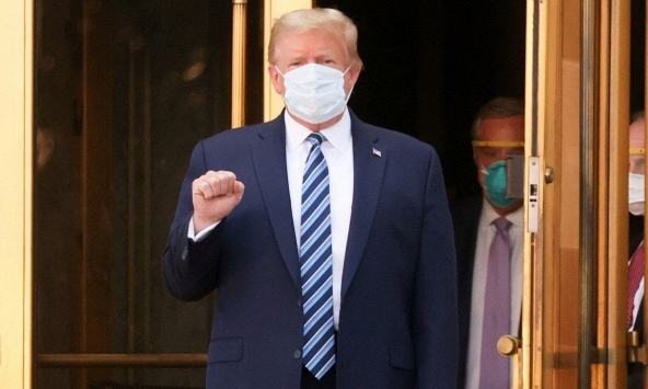 Tổng thống Mỹ Donald Trump xuất viện và trở về Nhà Trắng