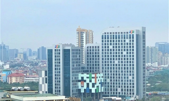 Điều gì khiến cổ phiếu FPT liên tục phá đỉnh?