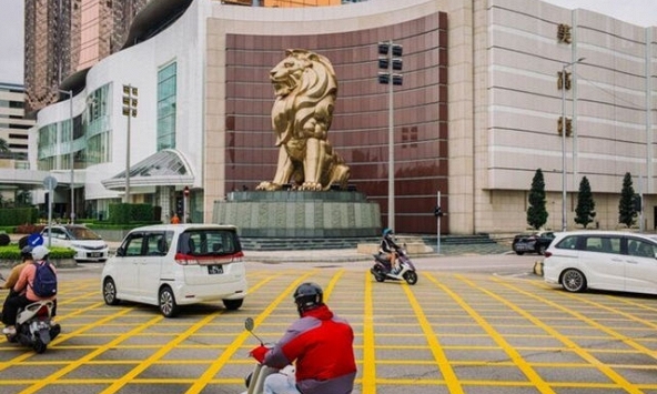 Doanh thu sòng bài Macau tăng lần đầu trong 17 tháng