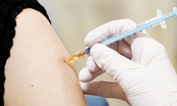 Việt Nam và hàng loạt nước châu Á được Nhật tài trợ hơn 40 triệu USD để xây hệ thống bảo quản vaccine COVID-19