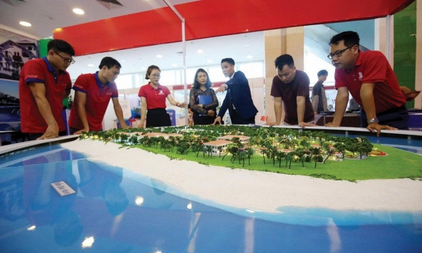 Bản tin nhà đất 24 giờ: Dòng tiền vào bất động sản, doanh nghiệp địa ốc ồ ạt tuyển quân