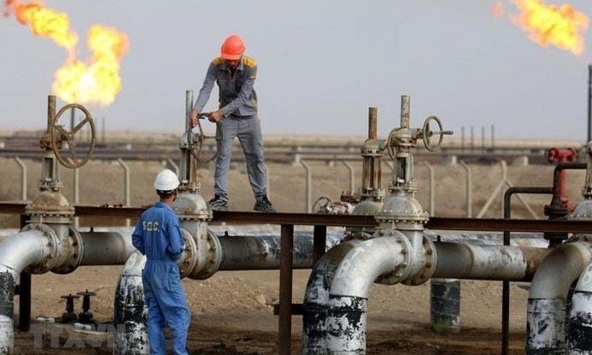 Giá dầu bật tăng trở lại