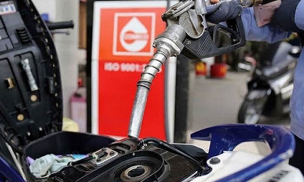 Giá dầu thô giảm mạnh