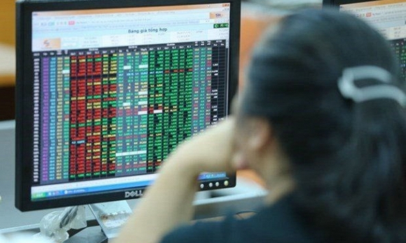 Nghẽn lệnh giao dịch chứng khoán: Cổ phiếu chuyển sàn giao dịch trên HNX từ 29/3