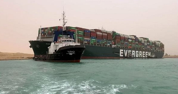 Việc ‘siêu tàu’ mắc kẹt ở kênh đào Suez có ảnh hưởng đến việc xuất khẩu cà phê của Việt Nam?