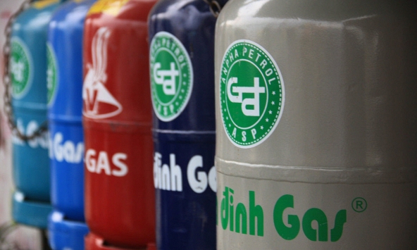 Giá gas bất ngờ tăng vọt