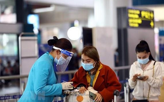 Hành khách chưa khai báo y tế sẽ không được lên máy bay