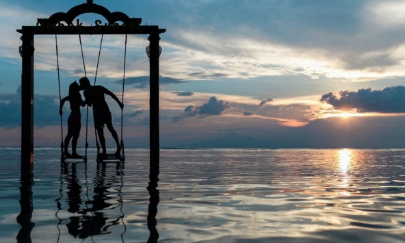 10 dấu hiệu cho thấy bạn nên chia tay người yêu càng sớm càng tốt