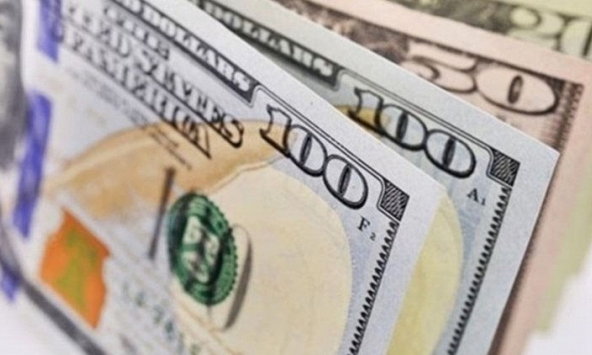 Đồng USD ngừng giảm, EU giữ lãi suất thấp kỷ lục