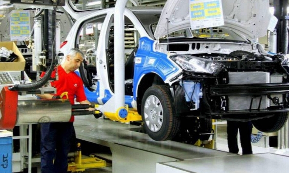 Thiếu chất bán dẫn, được mệnh danh là ‘dầu mới’, có thể làm giảm tốc độ tăng trưởng GDP