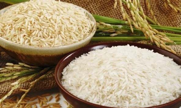 Giá lúa tăng, gạo xuất khẩu Việt Nam lại giảm
