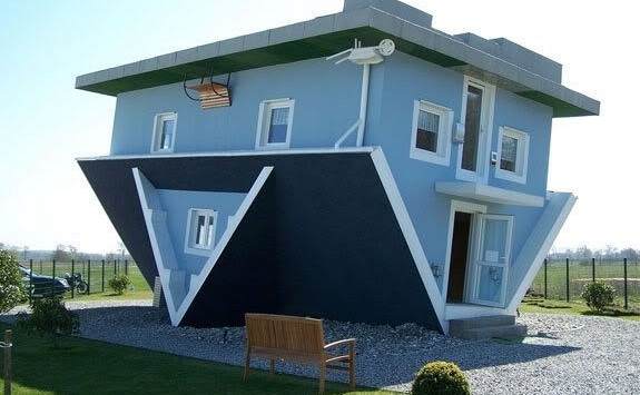 Những ngôi nhà độc đáo và kỳ dị nhất thế giới