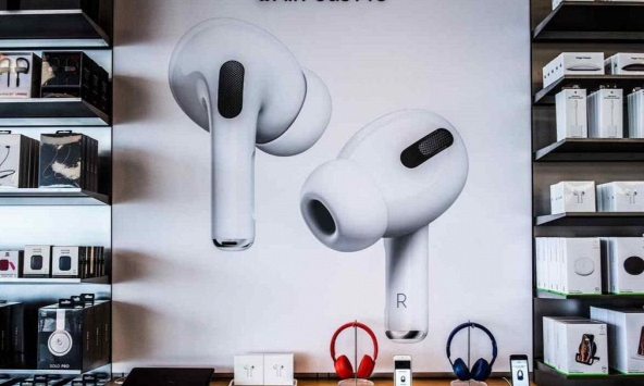 Apple cắt bỏ kế hoạch sản xuất AirPods do doanh số bán hàng sụt giảm