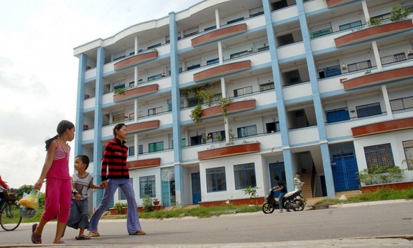 TP.HCM làm gì để có nhà ở cho người thu nhập thấp?