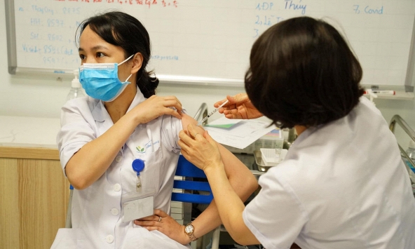 COVID-19 sáng 2/5: Việt Nam không ghi nhận thêm ca mắc mới, thế giới trên 3,2 triệu người tử vong