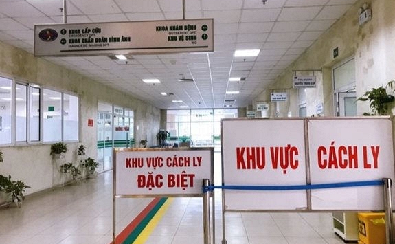 10 bệnh viện bị phong tỏa do COVID-19