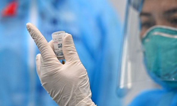 Một nhân viên y tế ở An Giang tử vong sau tiêm vaccine Covid-19