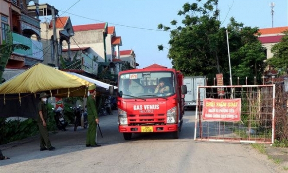 COVID-19 sáng 8/5: Thêm 15 ca mắc tại Hà Nội, Bắc Ninh, thế giới trên 3,28 triệu người tử vong